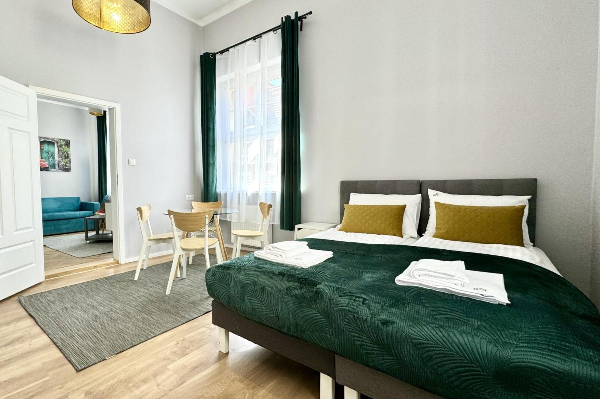 Kramarska Residence - Old Market Square By Friendly Apartments Poznań Kültér fotó